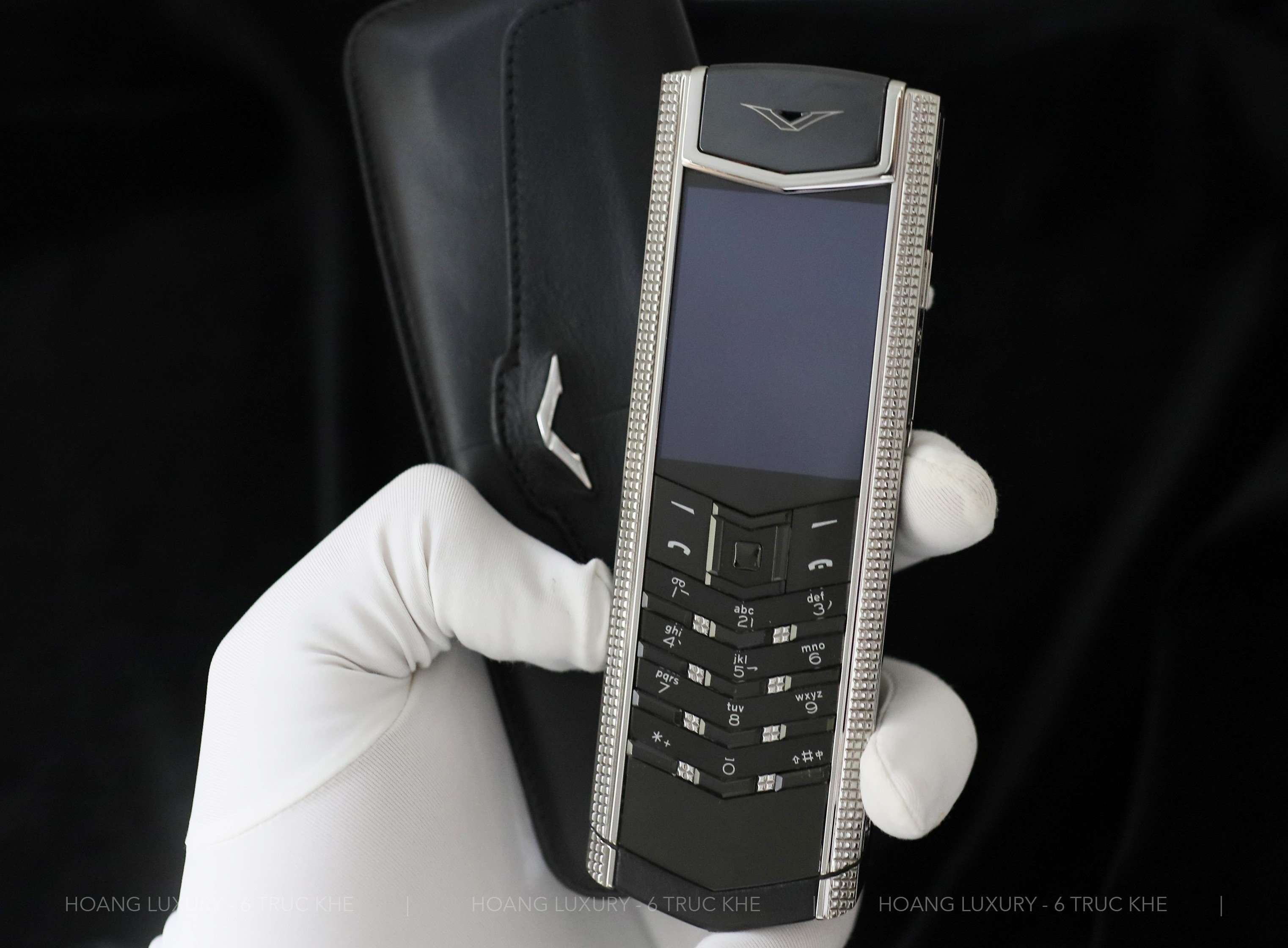 Vertu Signature S Steel Clous de Paris